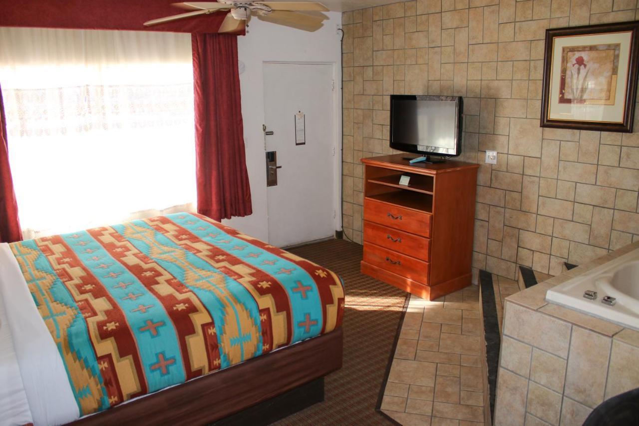 The Classic Desert Aire Hotel Alamogordo Extérieur photo